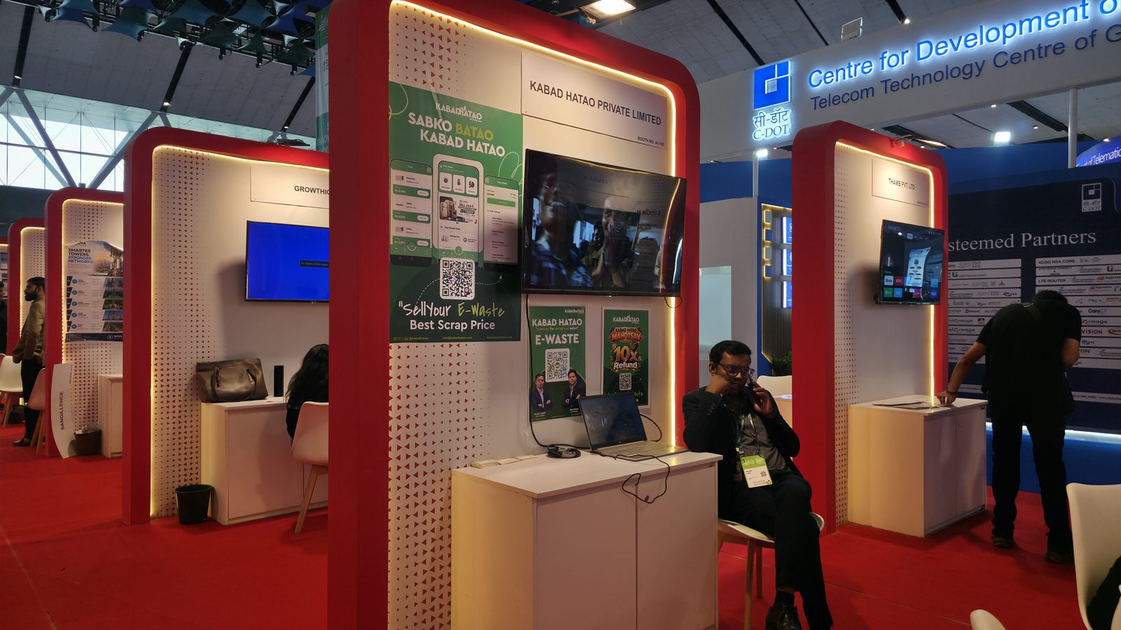 Kabad Hatao stall at India Mobile Congress 2026, Hall No. 1, Yashobhoomi.