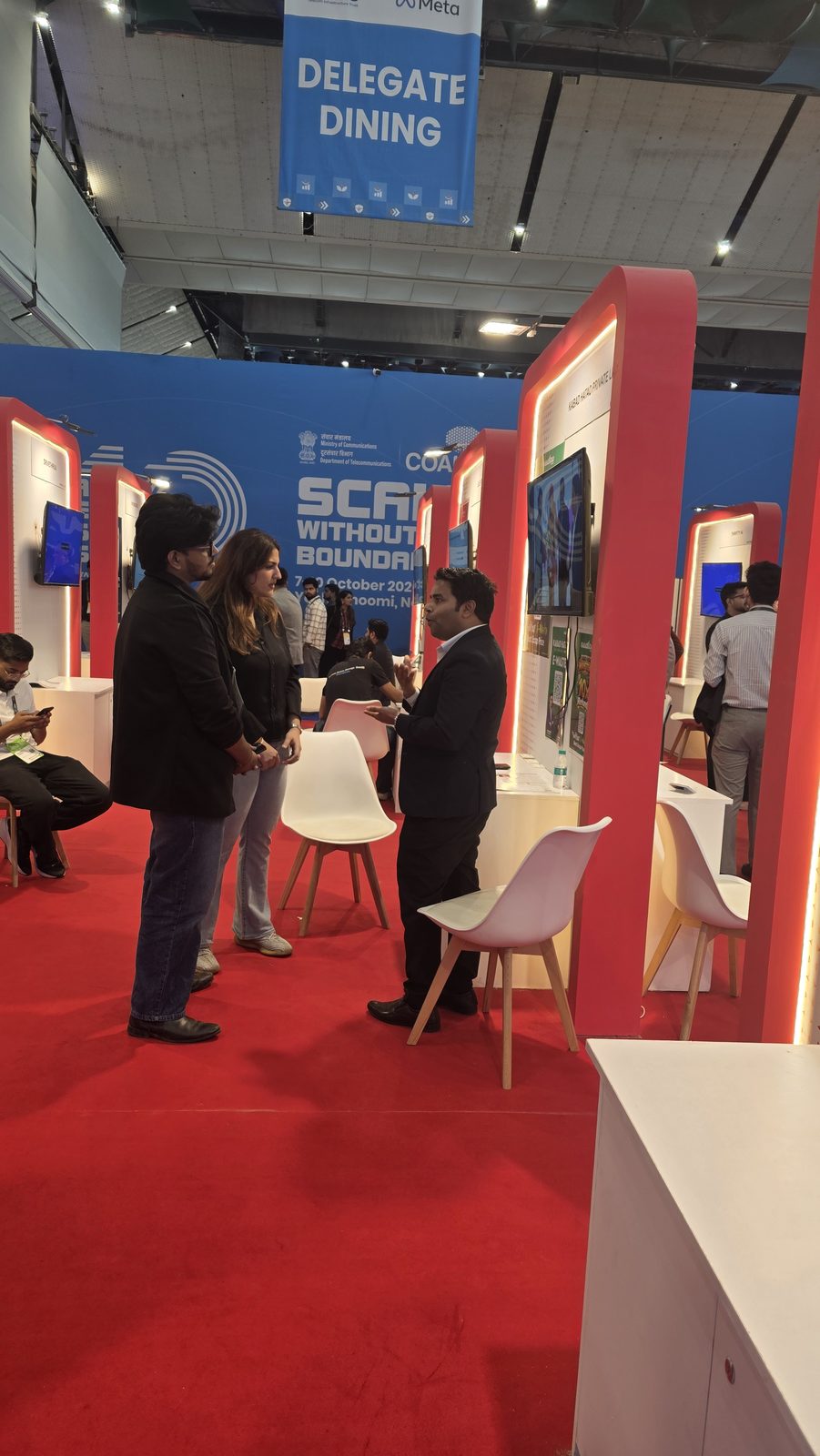 Guests stopped at the Kabad Hatao booth.